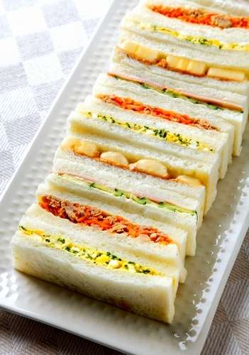 9a49add926ef416eeadeaf78ded850be_21125