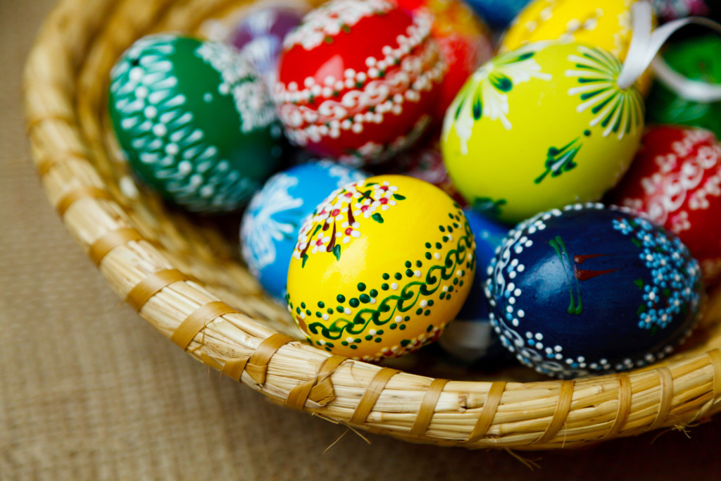 traditional-easter-eggs
