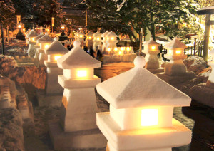 米沢の冬のお祭り「上杉雪灯篭まつり」にぜひお越しください